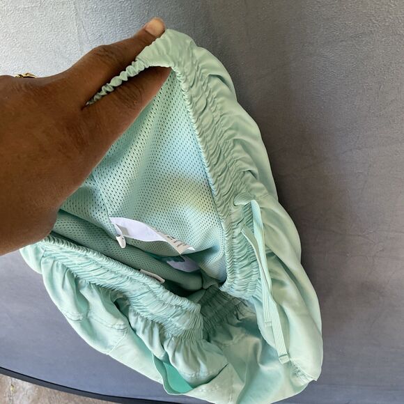 Nike Running Shorts Women's XXL Light Blue Athleisure Yoga Workout Gym Exercise - Picture 11 of 11